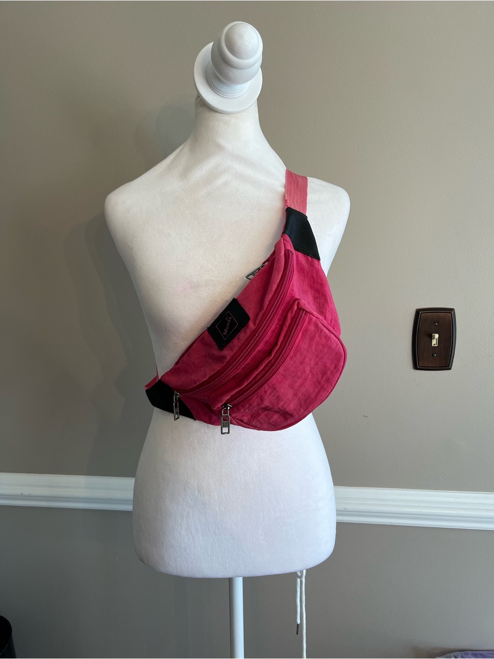 Women’s/unisex Raspberry Belt crossbody Bag with Adjustable Strap 90s vintage
